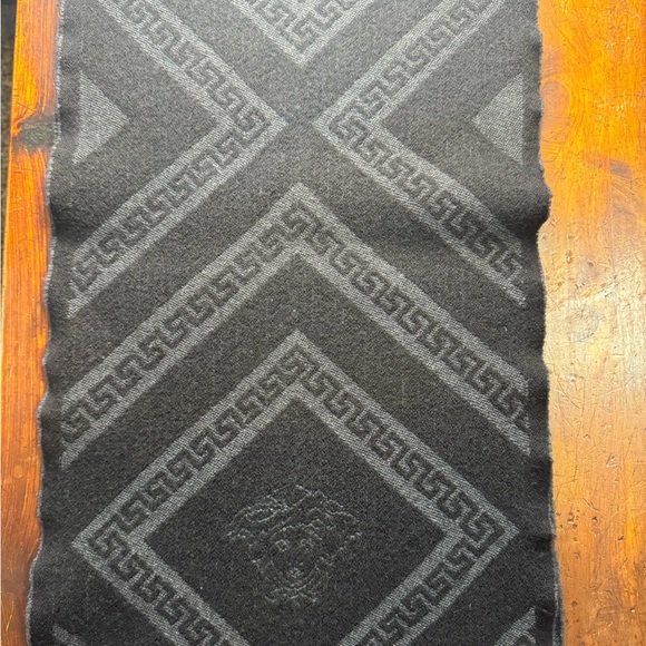 Versace Scarf Black & Gray 58” - Picture 5 of 5